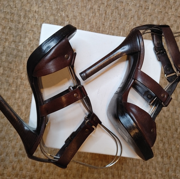 JIMMY CHOO "PRIZE" LEATHER GLADIATOR SANDAL, DK BROWN 37 IT - Picture 10 of 16